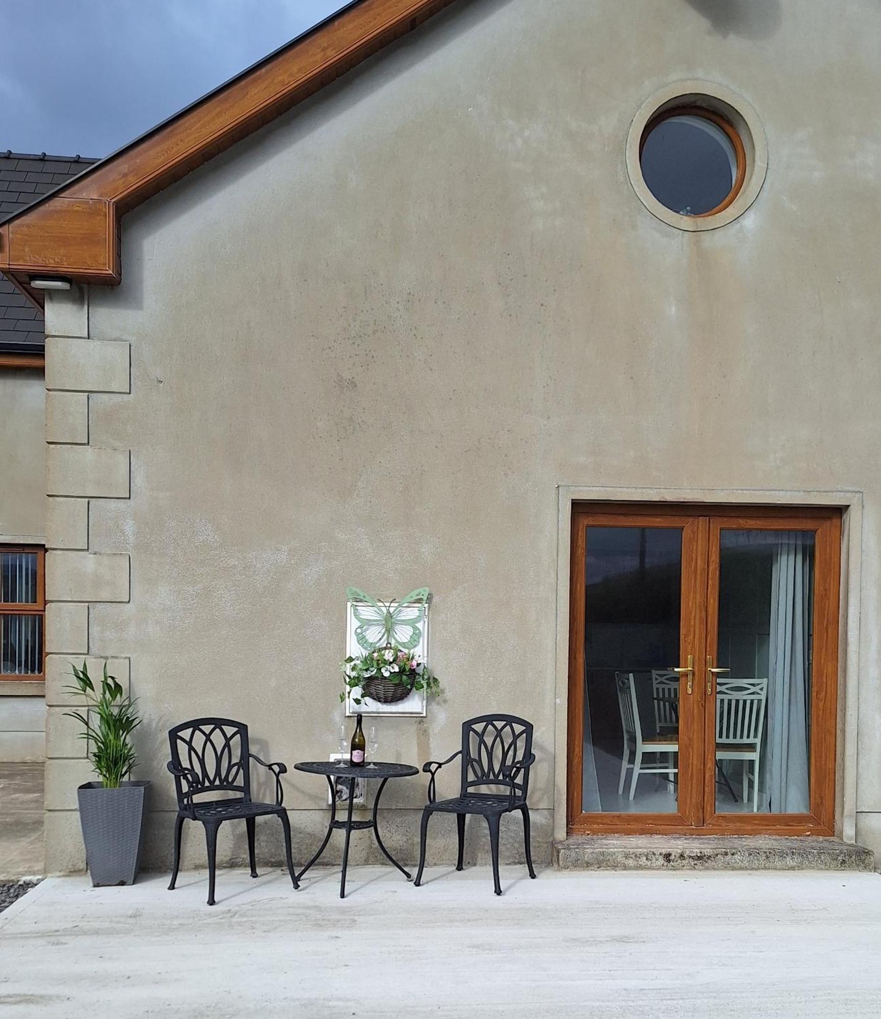 Sandys Shore Apartment Donegal Town Buitenkant foto