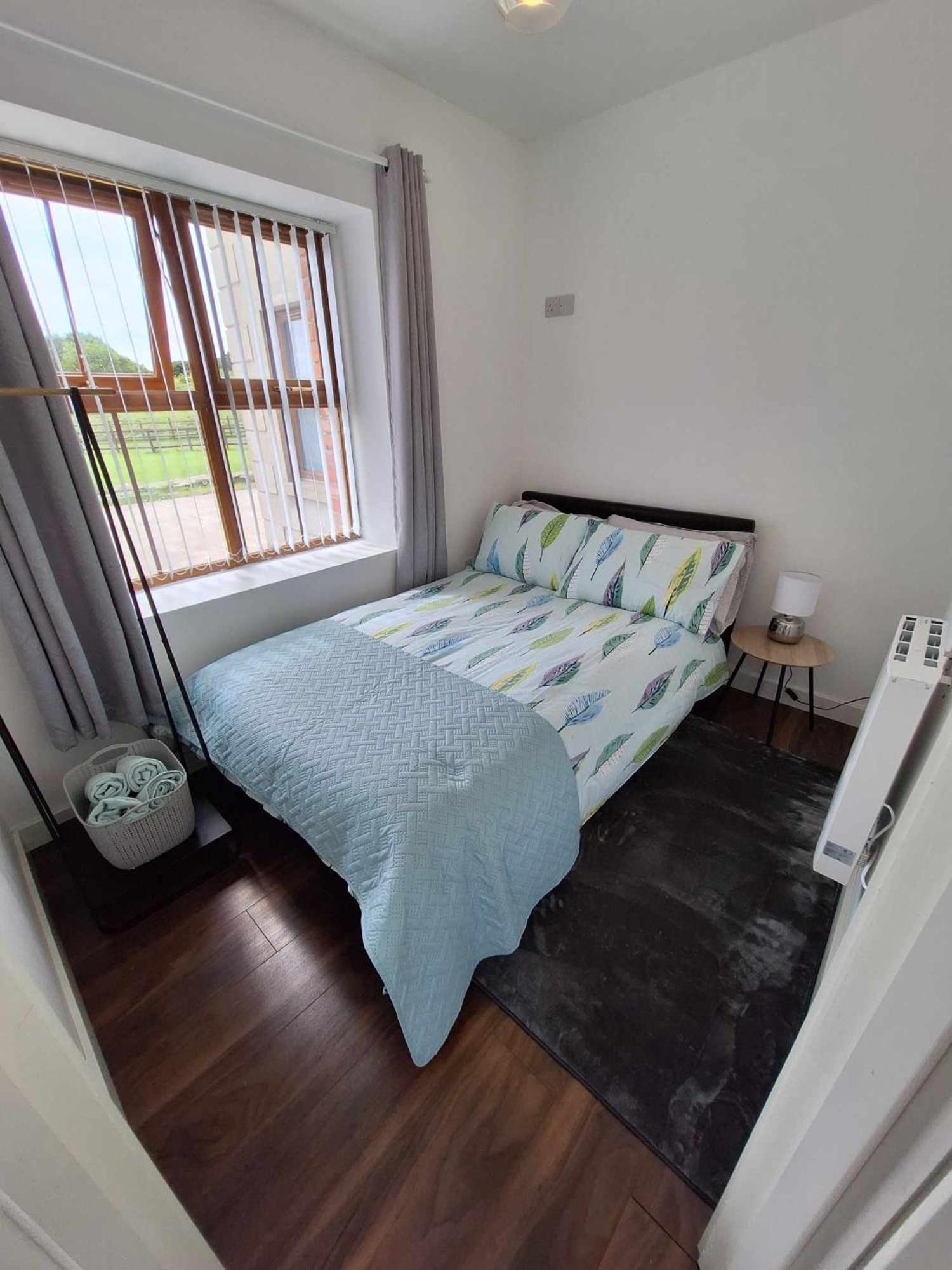 Sandys Shore Apartment Donegal Town Buitenkant foto